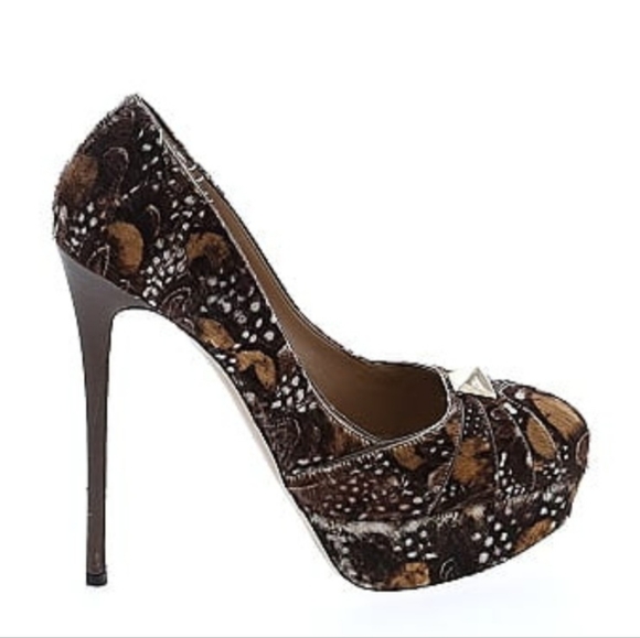 Valentino Garavani Rockstud calfskin heels